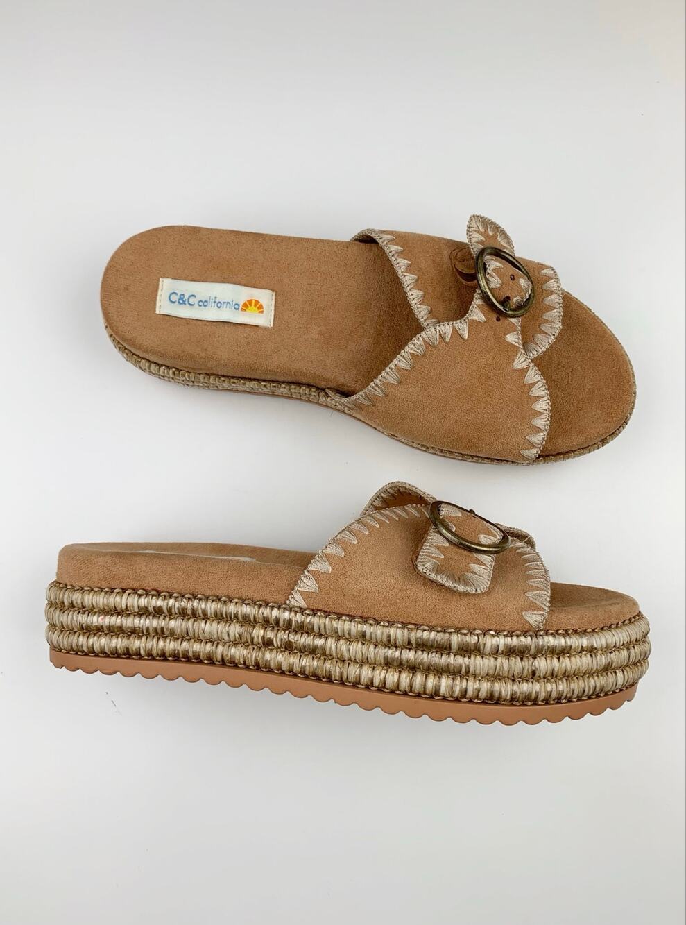 C&C California Barista Sandals Platform Slides Tan Faux Suede Slip On Women's 9